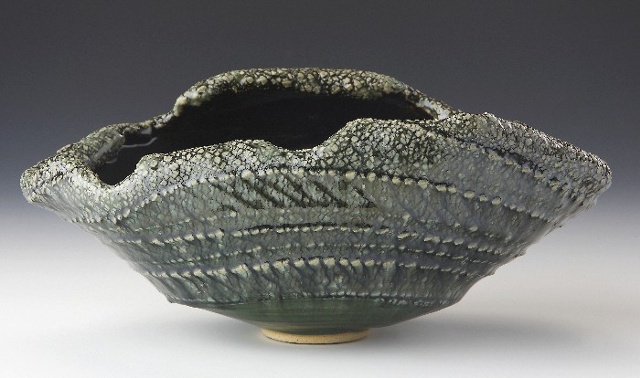 Clam Shell Bowl