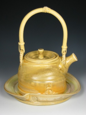 Yellow Ash Teapot With Tray