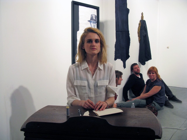 waiting to receive and archive objects