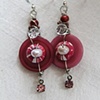 Magenta buttons earrings - E 212