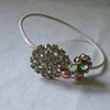 Vintage brooch & flower bangle - B 12