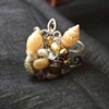Yellow shell cluster ring - R 14