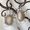 White shell & pearl earrings - E 157