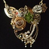 Harmony in gold with green flower - N117