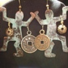People dancing earrings - E 31