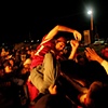 Crowd Surf