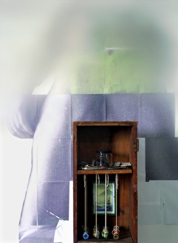 "crowbar", from the series divine lorraine