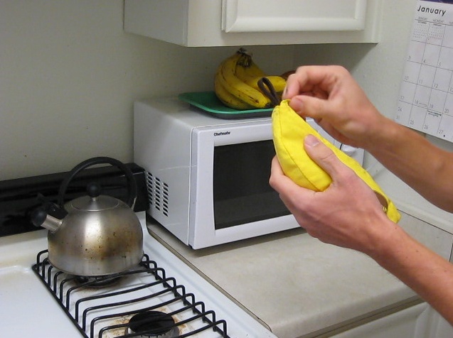 Eating Bananagrams