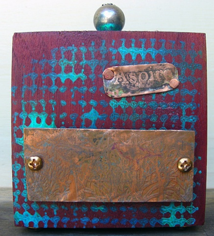 Be reminded 2 ASPIRE 2 your goals with this inspirational maple wooden block