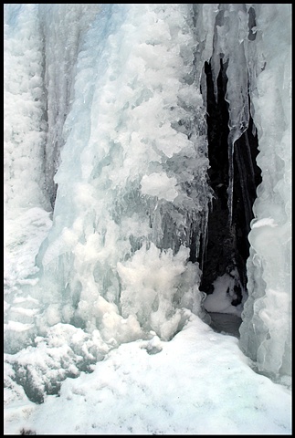 Ice fall, Maine