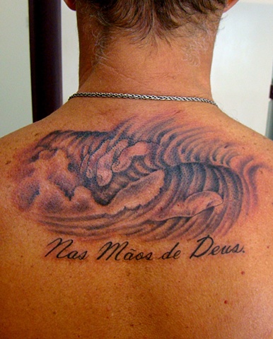 Nas M�os de Deus