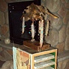 Pedestal / book shelf