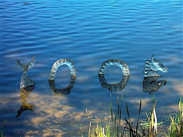 glass sculpture water 