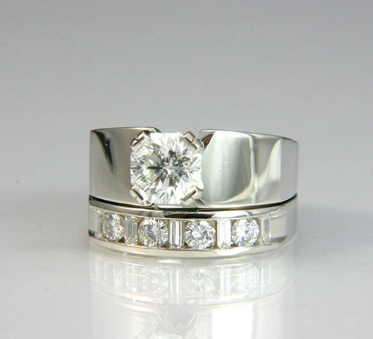 Kristi V Wedding Set