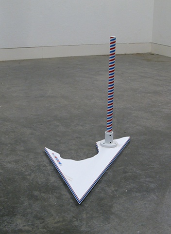 Barber/bloodletter's pole