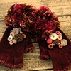 knit gloves w/ vintage buttons