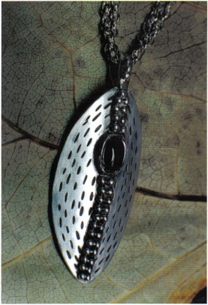 Silver Leaf Pendant with Onyx Stone Feature