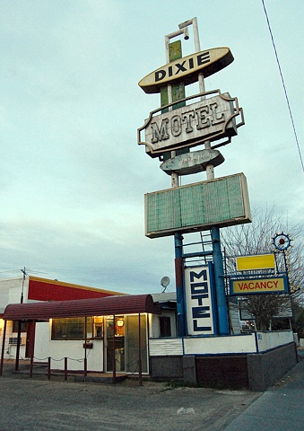 Dixie Motel