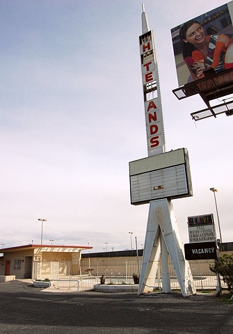 White Sands Motel