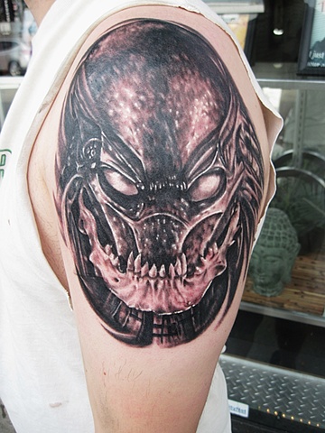 predator tattoo, predator portrait, predator, movie tattoo, Realistic, Fully Healed, Ryan W Thomas, Ryan Thomas, Tattoos By Ryan Thomas, Black and Gray, Full Color, tattoos,