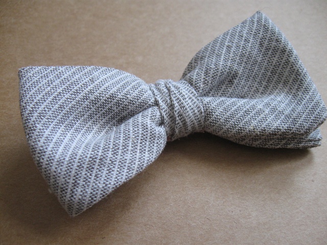Grey and White Stripe Bow Tie