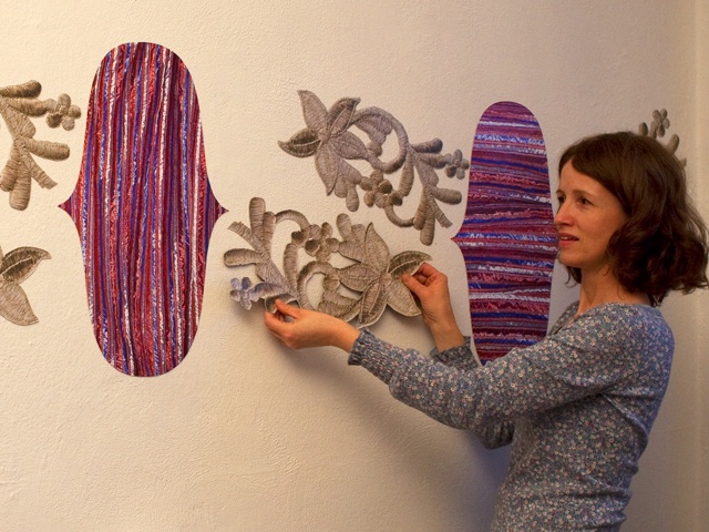 Frilling & Magnetic
magnetic, shaped photo images 
(rearranging magnets)