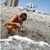 Atlantic City 2009:  architect of Gaudi-esque sandcastles