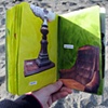 The Sketchbook Project 2012:
Pages 22-23