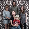 UnFamily Portraits