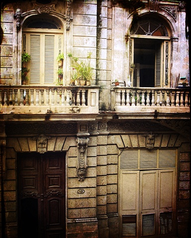 La Habana - Photo Art Print by The Lonely Pixel Photography in Montreal, Canada