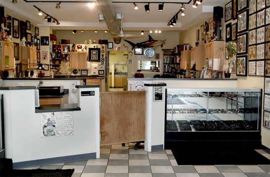 1017 W. Belmont Ave