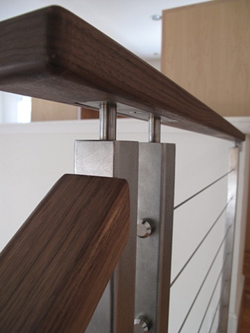 Stainless steel cable railing