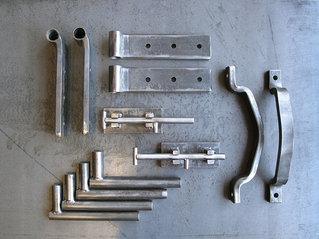 Industrial gate hardware