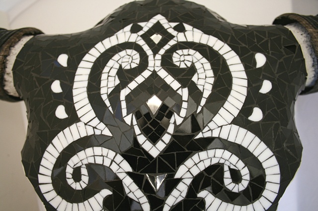Black & White Skull, detail