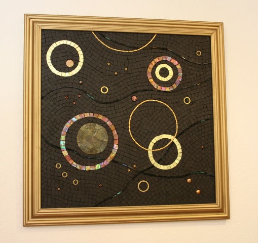Floating, framed