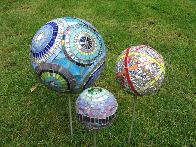 Garden globes