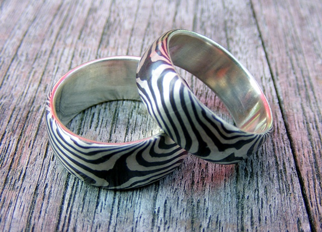 Star Pattern Wedding Bands
