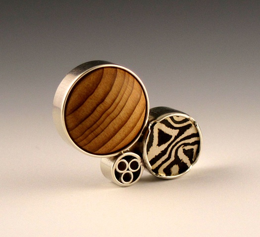 Three Disc Cluster Pin