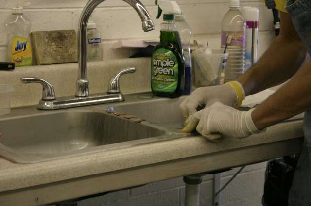 Scrubbing the metal