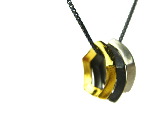 triple lucy pendant