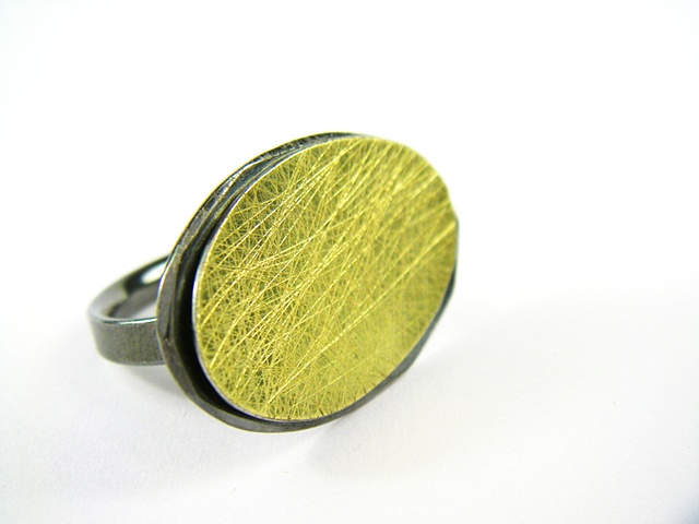 gold scratch ring
