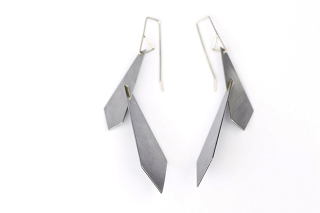 large intersecting branch earrings (v1)
