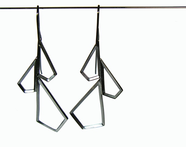 triple kite wire earrings 
