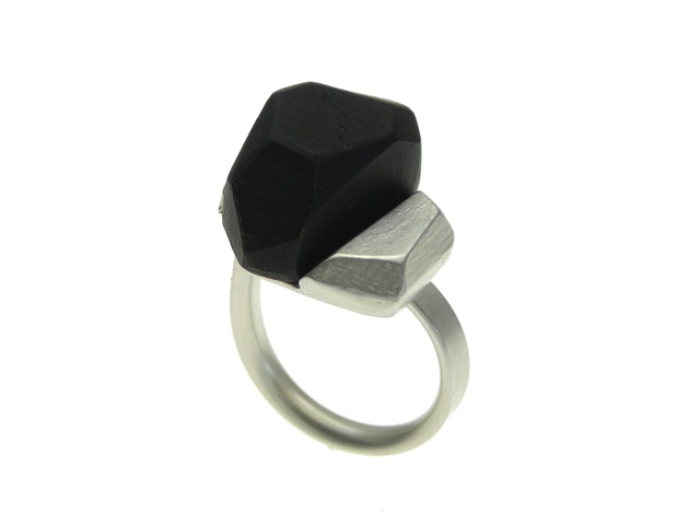 ebony ring