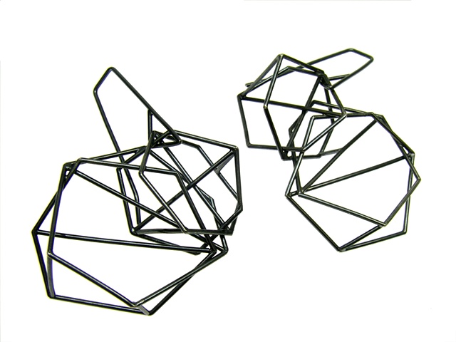 intertwined hexagons