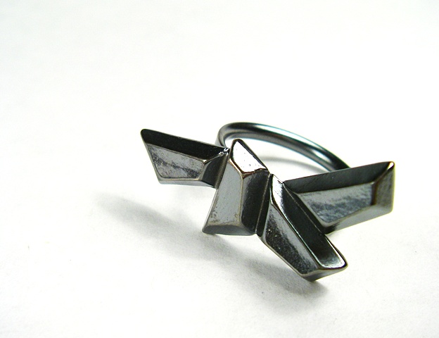 crystal pattern ring