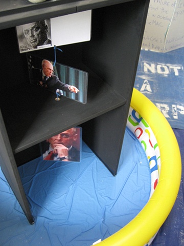 Monument to Hank Paulson