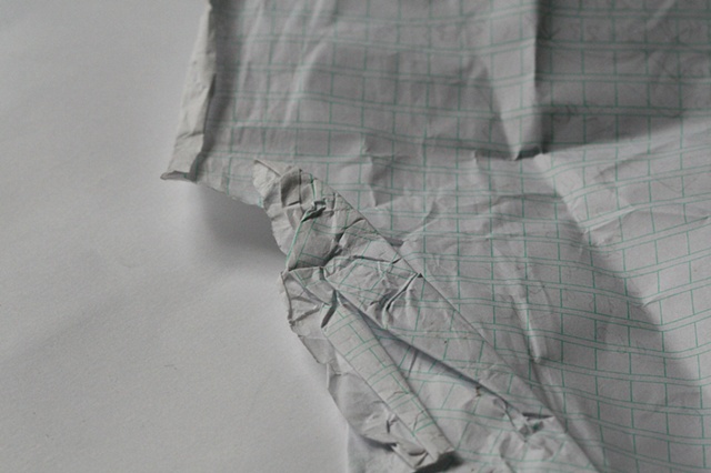 untitled (crumpled edge 4)