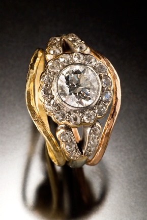 Embrace with Vintage Engagement Ring