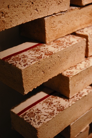 CONTOUR DETAIL